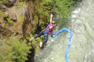 bungee jumping cost